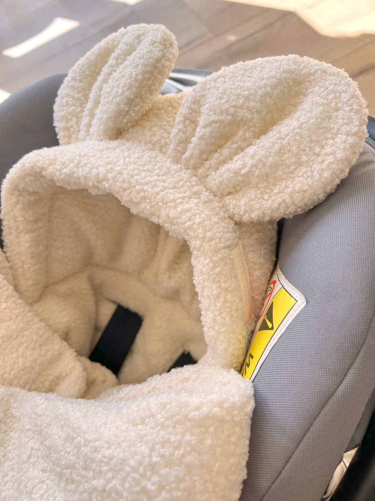 Bouclé Car Seat Blanket (4 colours)