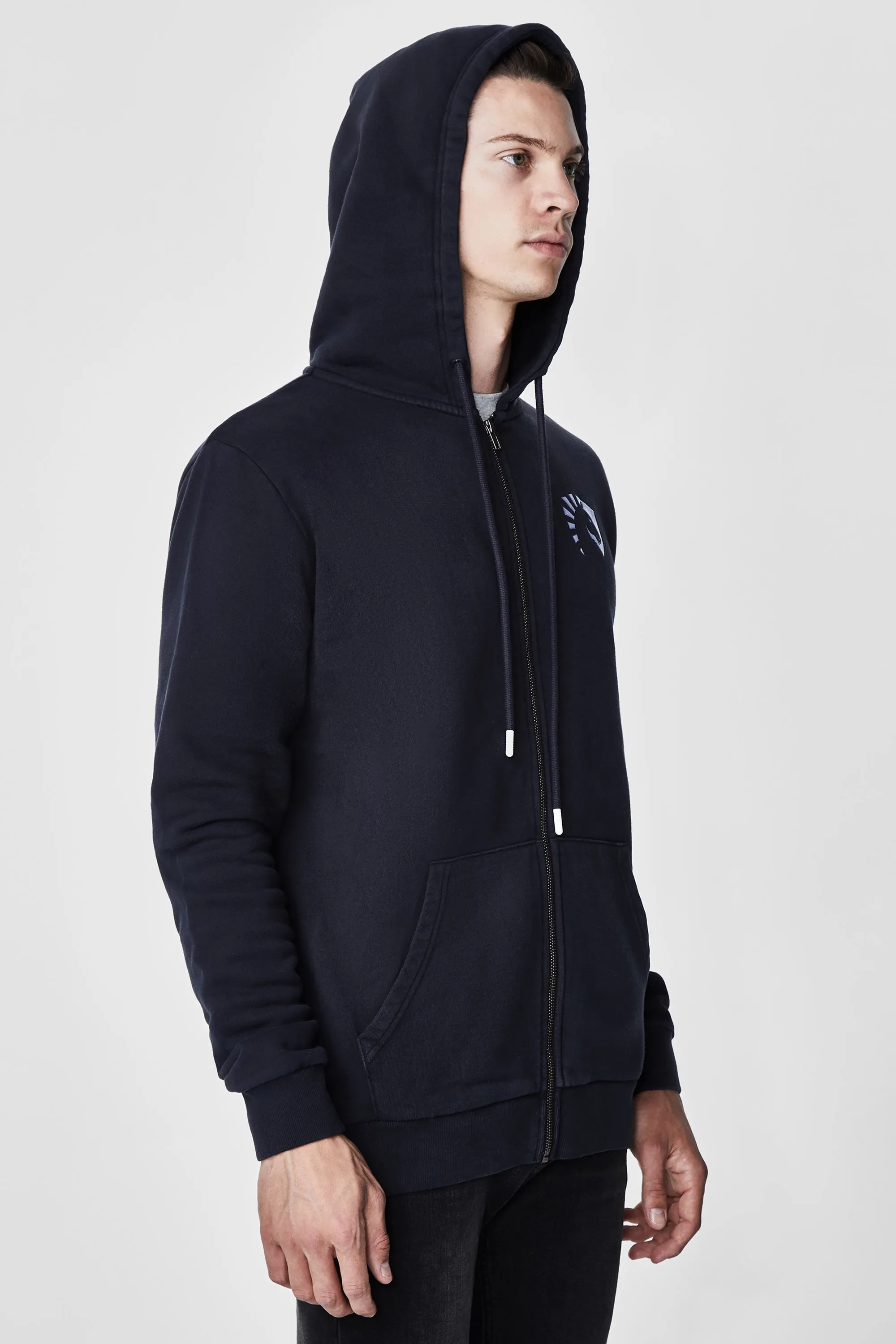 CREST ZIP UP HOODIE